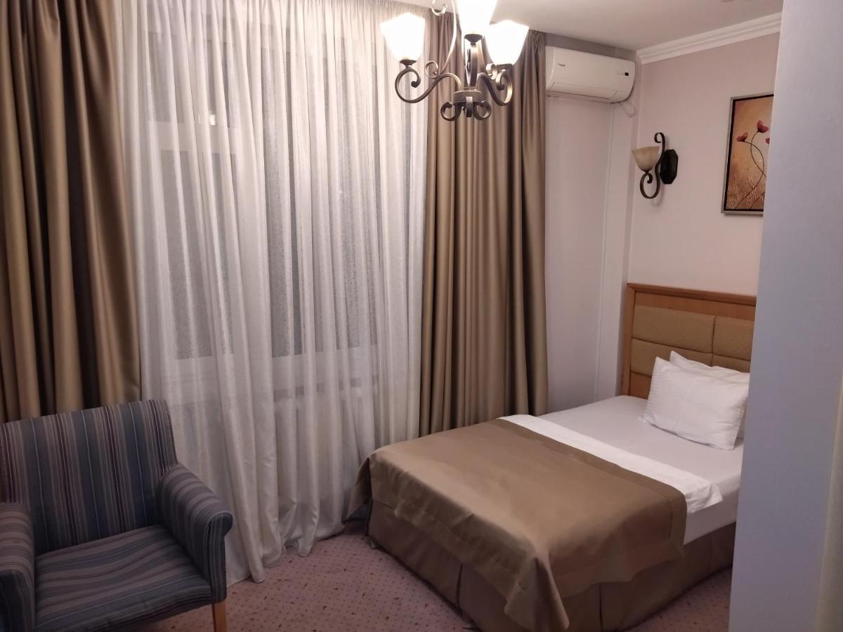 Prestige Hotel Nur-Sultan  Exterior photo