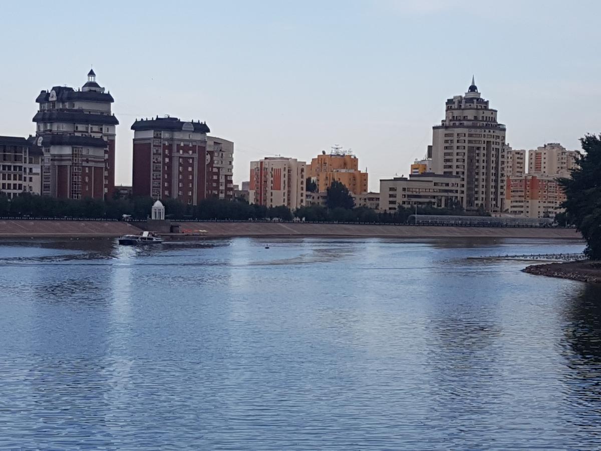 Prestige Hotel Nur-Sultan  Exterior photo
